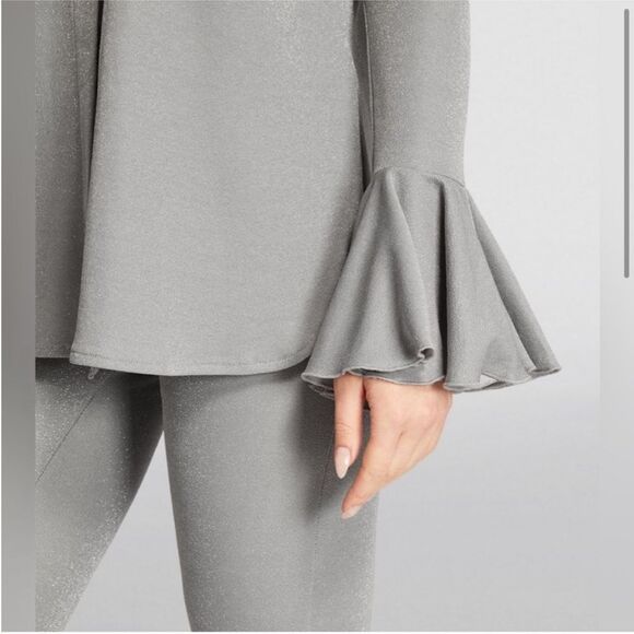 Sleeper Venera Lurex Lounge Suit Set Top and Pants Silver Flared Cuffs NWT $350 - Picture 6 of 11